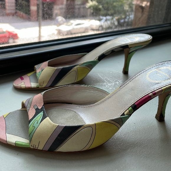 Emilio Pucci Vintage Kitten Heels - Picture 3 of 4